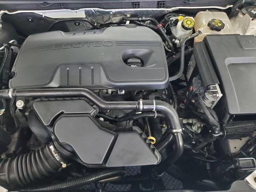 White 2012 Buick Regal Base