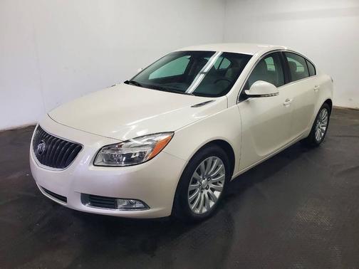 White 2012 Buick Regal Base