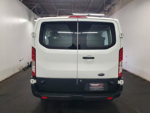 2016 Ford Transit-350 XLT