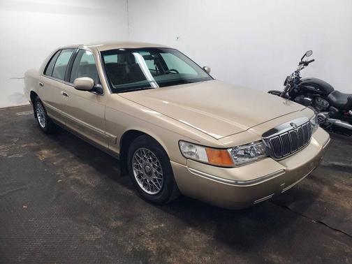 2000 Mercury Grand Marquis GS