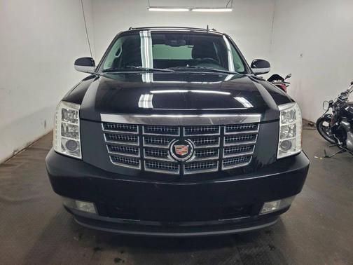 Black Raven 2013 Cadillac Escalade EXT Luxury