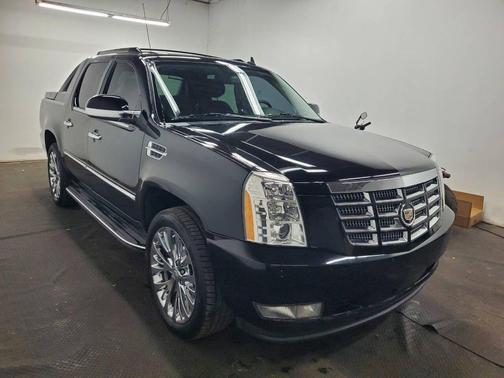 Black Raven 2013 Cadillac Escalade EXT Luxury