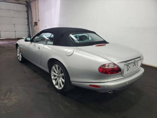 2004 Jaguar XK8