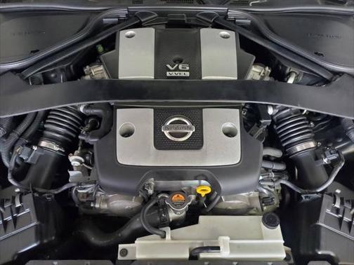 2011 Nissan 370Z Touring
