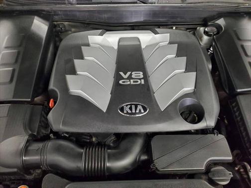 2015 Kia K900 Luxury