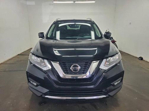 Magnetic Black Pearl 2020 Nissan Rogue SL