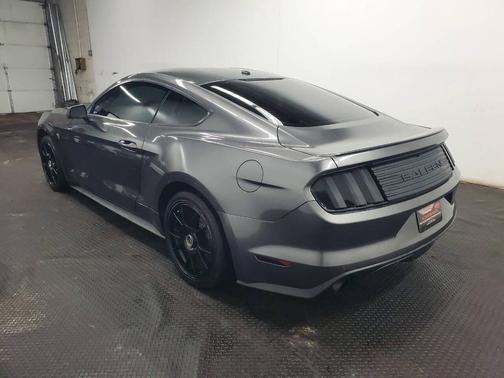 2016 Ford Mustang EcoBoost Premium