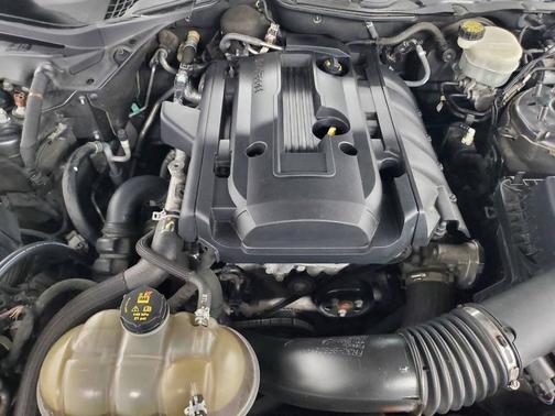 2016 Ford Mustang EcoBoost Premium