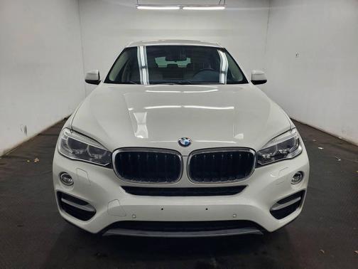 2015 BMW X6 xDrive35i