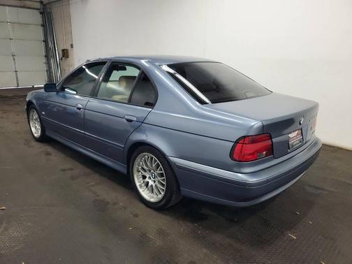 2001 BMW 530 530i 4dr Sedan