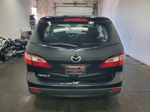 2013 Mazda Mazda5 Sport