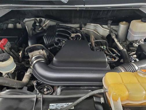 2016 Nissan NV Cargo NV1500 SV V6