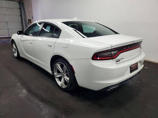 2018 Dodge Charger SXT Plus