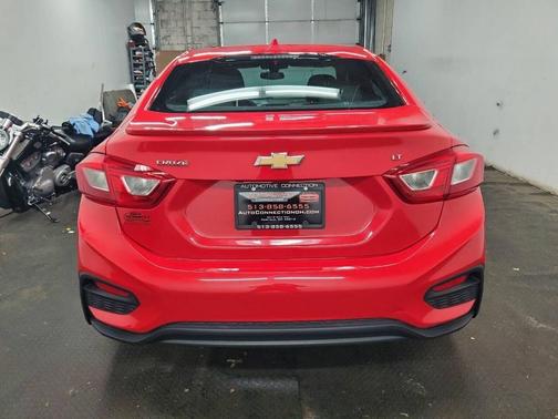 Red 2017 Chevrolet Cruze LT
