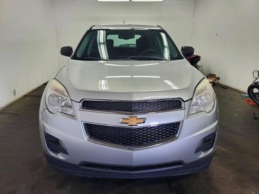Gray 2015 Chevrolet Equinox LS