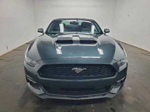 2015 Ford Mustang V6