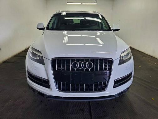 White 2014 Audi Q7 3.0T Premium Plus