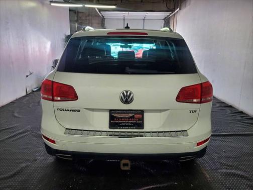 2014 Volkswagen Touareg TDI Lux
