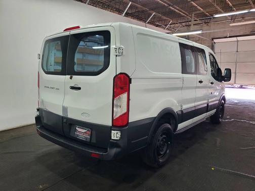 2018 Ford Transit-250 Base