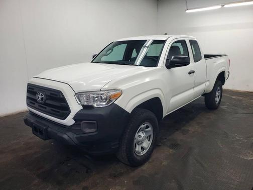 2016 Toyota Tacoma SR5