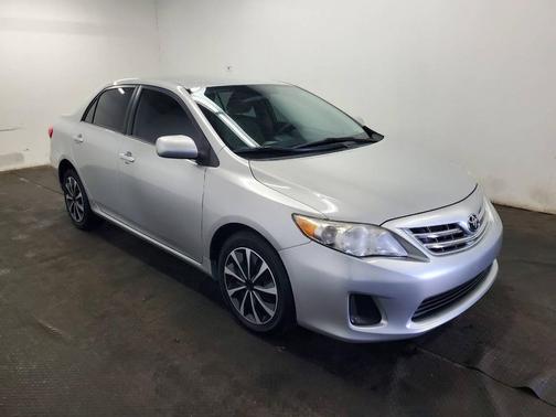 2013 Toyota Corolla LE