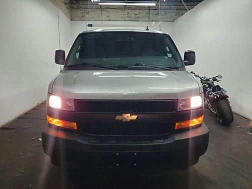 2020 Chevrolet Express 2500 RWD 2500 Regular Wheelbase WT