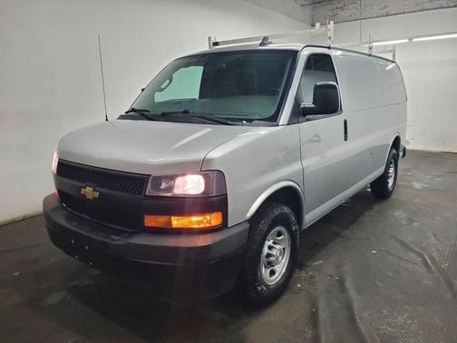 2020 Chevrolet Express 2500 RWD 2500 Regular Wheelbase WT