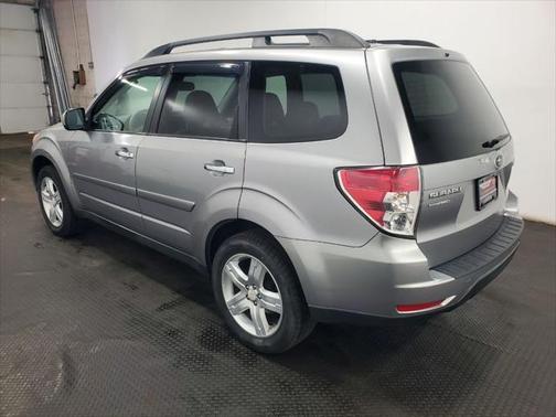 2010 Subaru Forester 2.5 X Premium