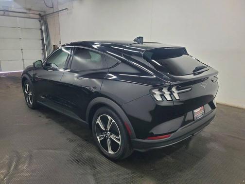 2021 Ford Mustang Mach-E Select