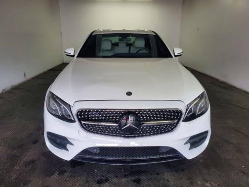 White 2017 Mercedes-Benz E-Class 4MATIC