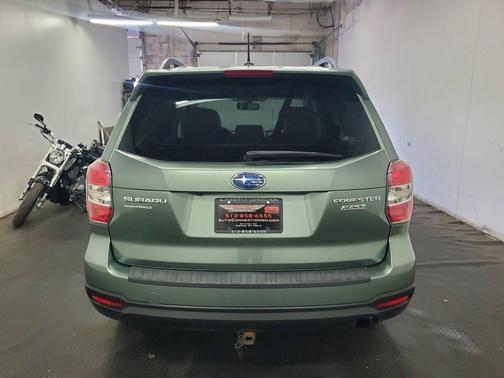 2014 Subaru Forester 2.5i Touring
