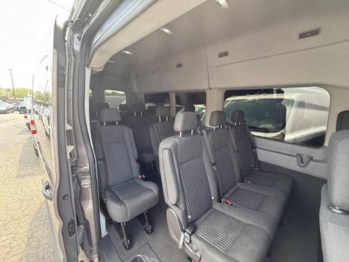 2015 Ford Transit-350 XLT