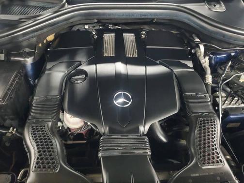 2017 Mercedes-Benz GLS 450 4MATIC