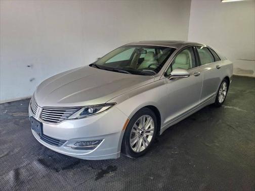 2014 Lincoln MKZ Base
