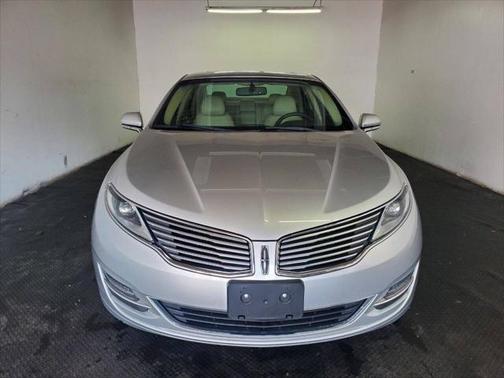 2014 Lincoln MKZ Base