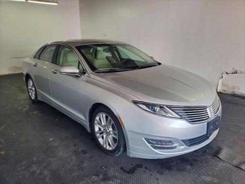 2014 Lincoln MKZ Base
