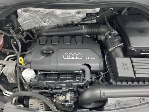 2016 Audi Q3 2.0T Premium Plus
