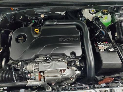 2025 Chevrolet Malibu FWD RS