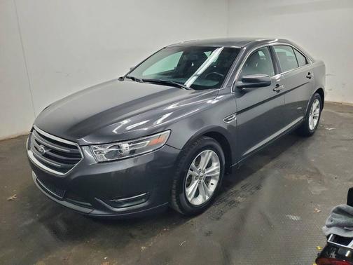 2016 Ford Taurus SEL