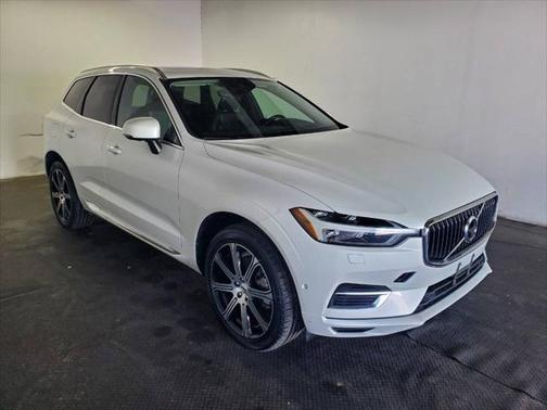 2018 Volvo XC60 Recharge Plug-In Hybrid T8 Inscription