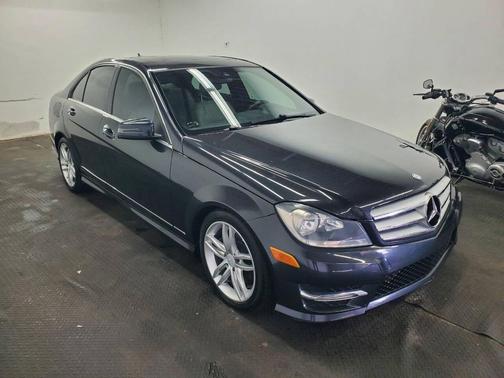 2013 Mercedes-Benz C-Class C 300 4MATIC Luxury