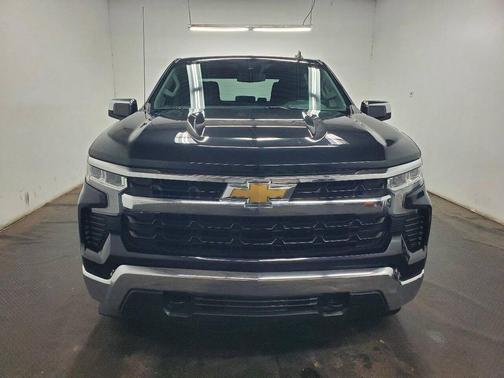 Dark Ash Metallic 2023 Chevrolet Silverado 1500 LT