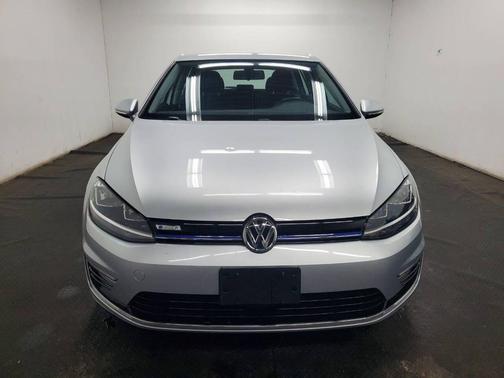 2019 Volkswagen e-Golf SE