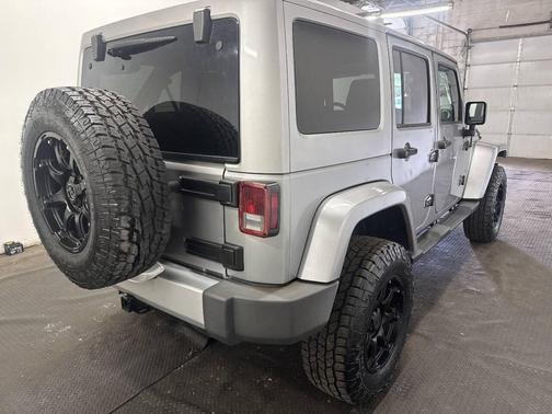 Billet Silver Metallic Clearcoat 2015 Jeep Wrangler Unlimited Sahara