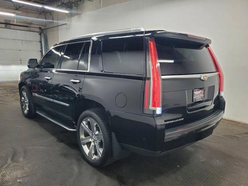 2018 Cadillac Escalade Premium Luxury