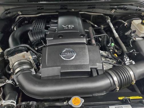 2007 Nissan Frontier SE Crew Cab