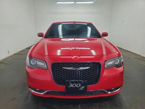 2017 Chrysler 300 S