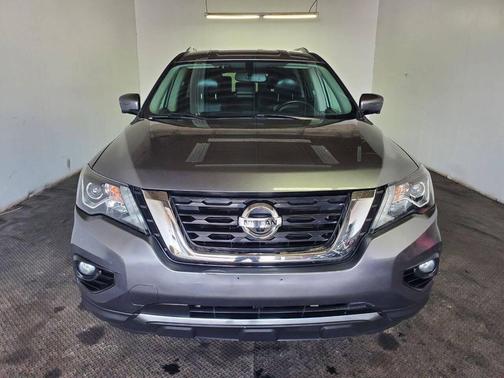 2020 Nissan Pathfinder SL 4WD