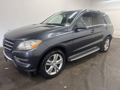 Charcoal 2013 Mercedes-Benz M-Class 4MATIC