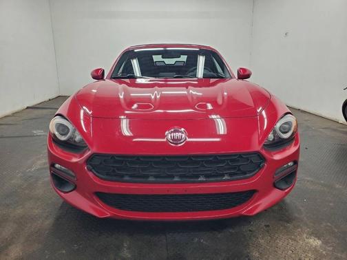 2017 FIAT 124 Spider Base